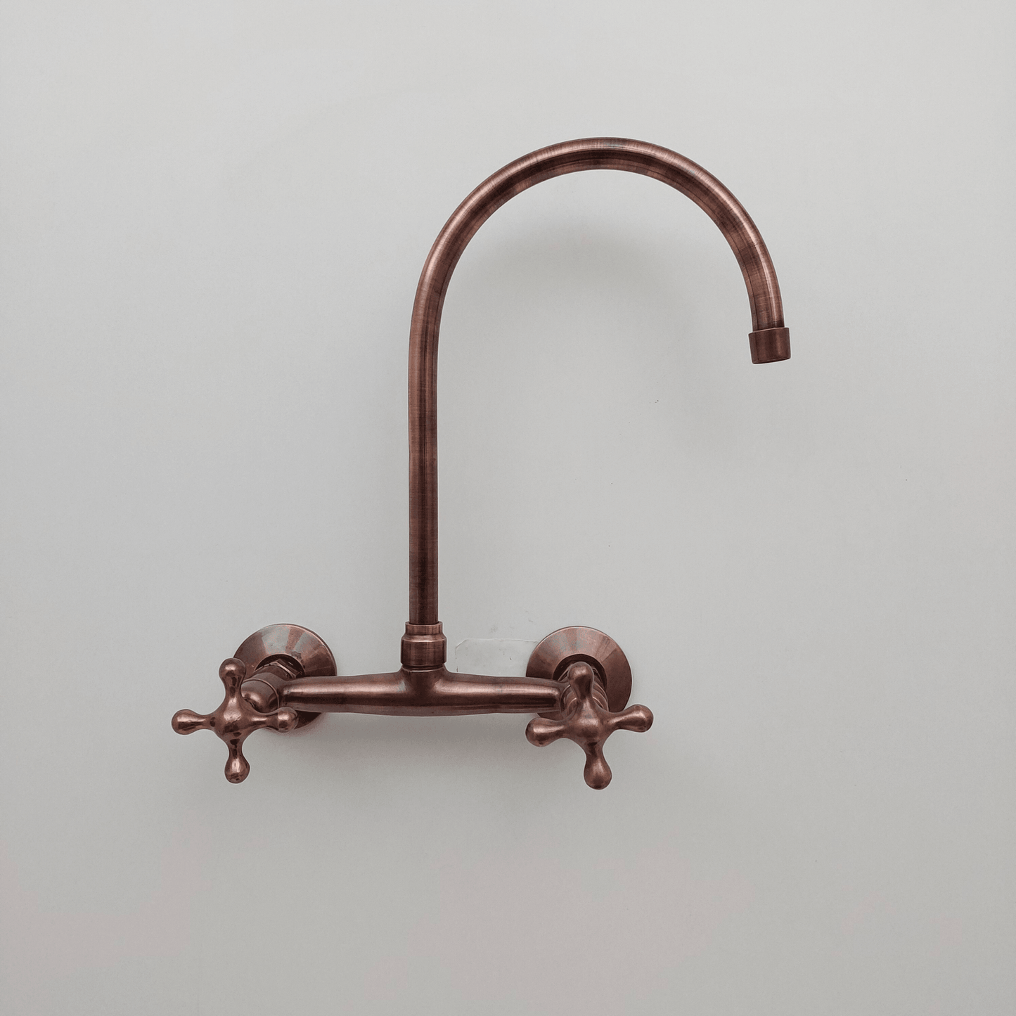 Robinet de pont mural en laiton, robinet finition cuivre antique avec poignées en croix - Réf : WFC005