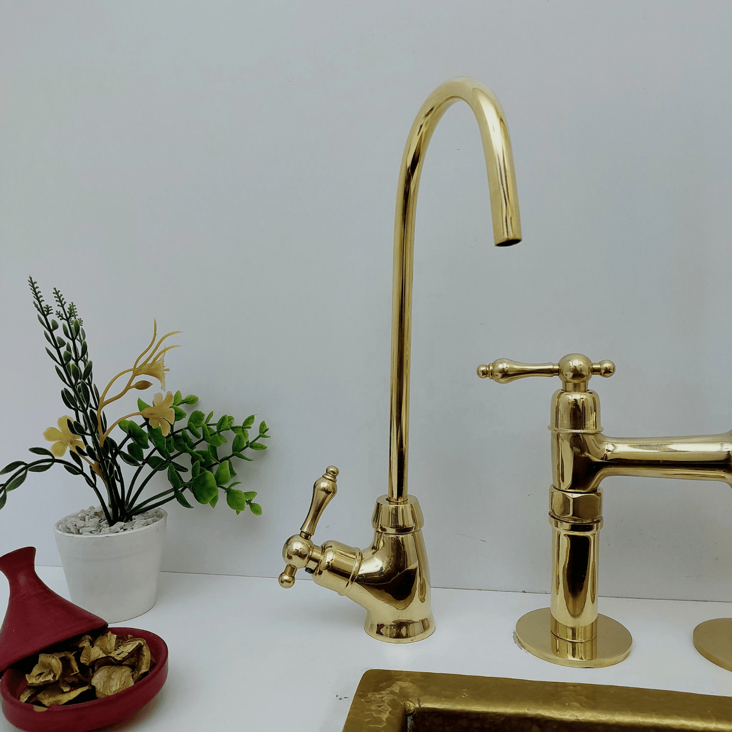 Unlacquered Brass Cold Water Faucet with Lever Handle, Drinking Water Faucet - Ref: FA035-LB
