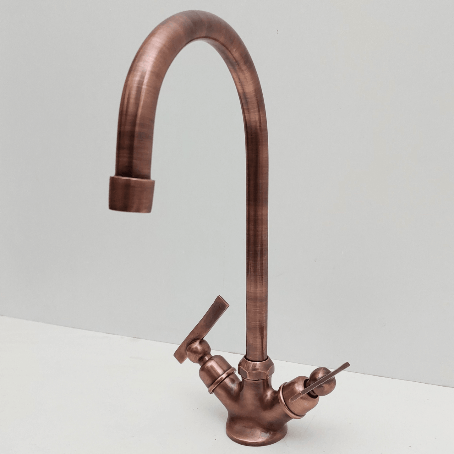 Solid Brass Faucet, Antique Copper Finish Faucet with double Lever Handles - Ref: VFLC001
