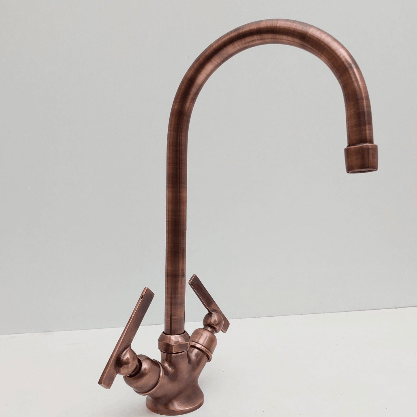 Solid Brass Faucet, Antique Copper Finish Faucet with double Lever Handles - Ref: VFLC001