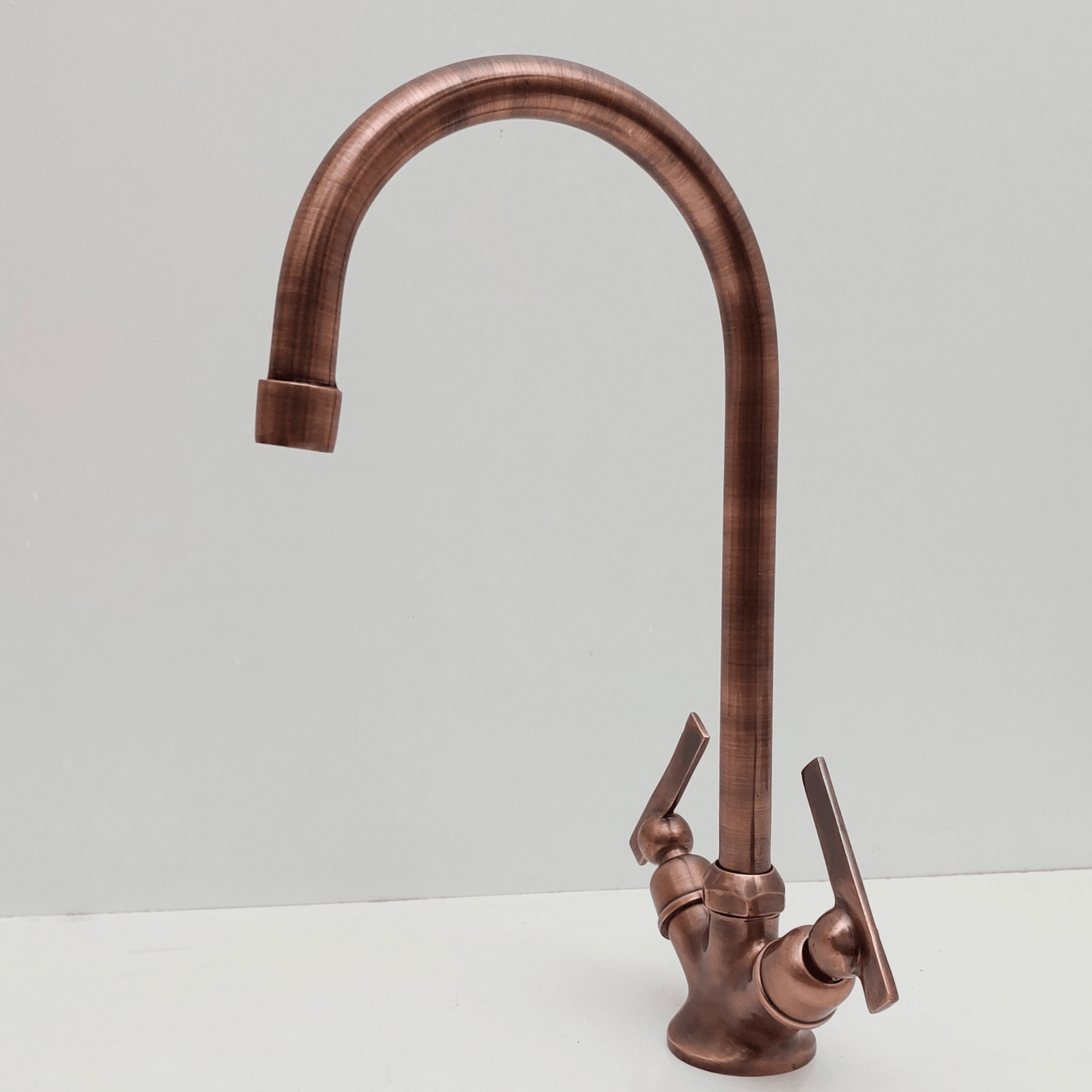Solid Brass Faucet, Antique Copper Finish Faucet with double Lever Handles - Ref: VFLC001