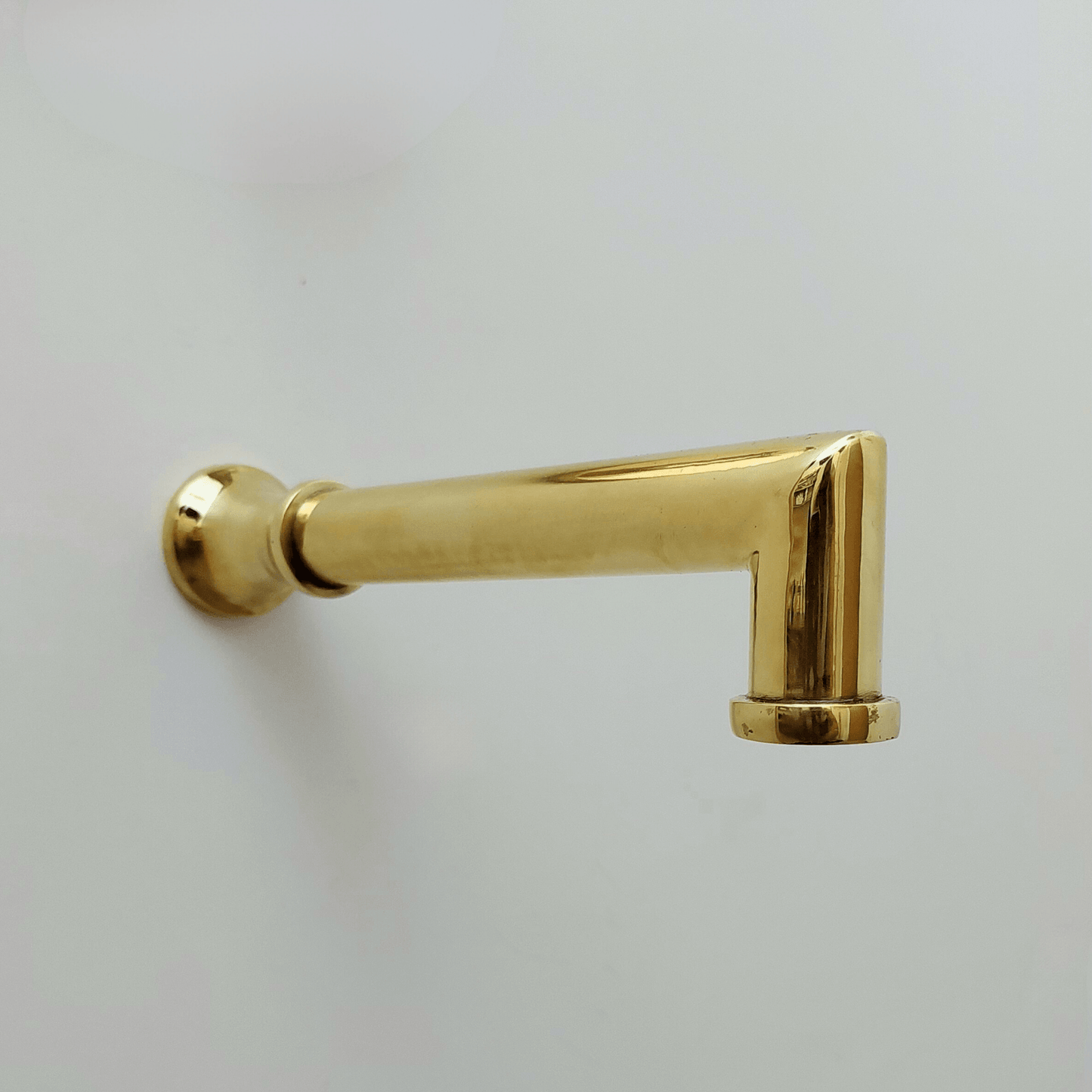 Unlacquered Brass Shower System with Tub Filler, Round Rain Shower Head, and Arcuate Arm - Ref: ATLASS53