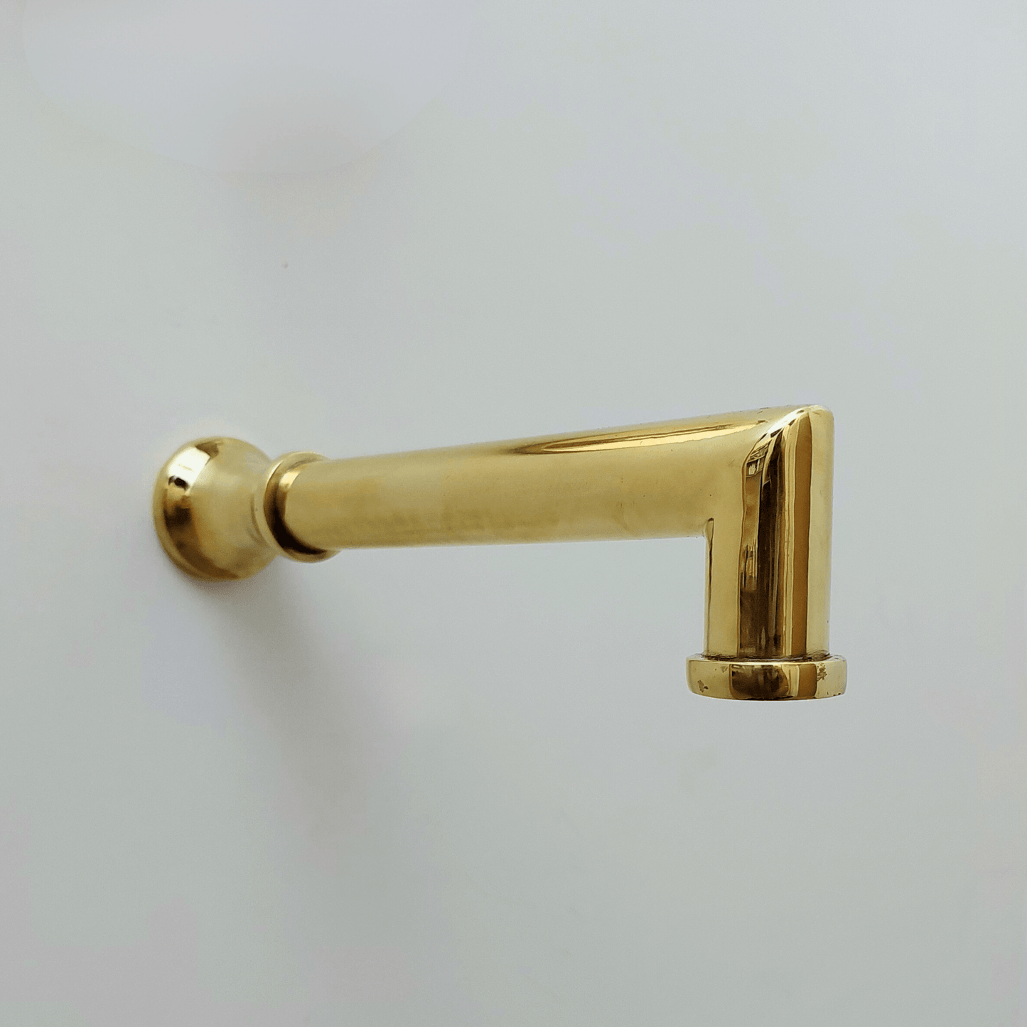 Unlacquered Brass Shower System with Tub Filler, Round Rain Shower Head, and Arcuate Arm - Ref: ATLASS54