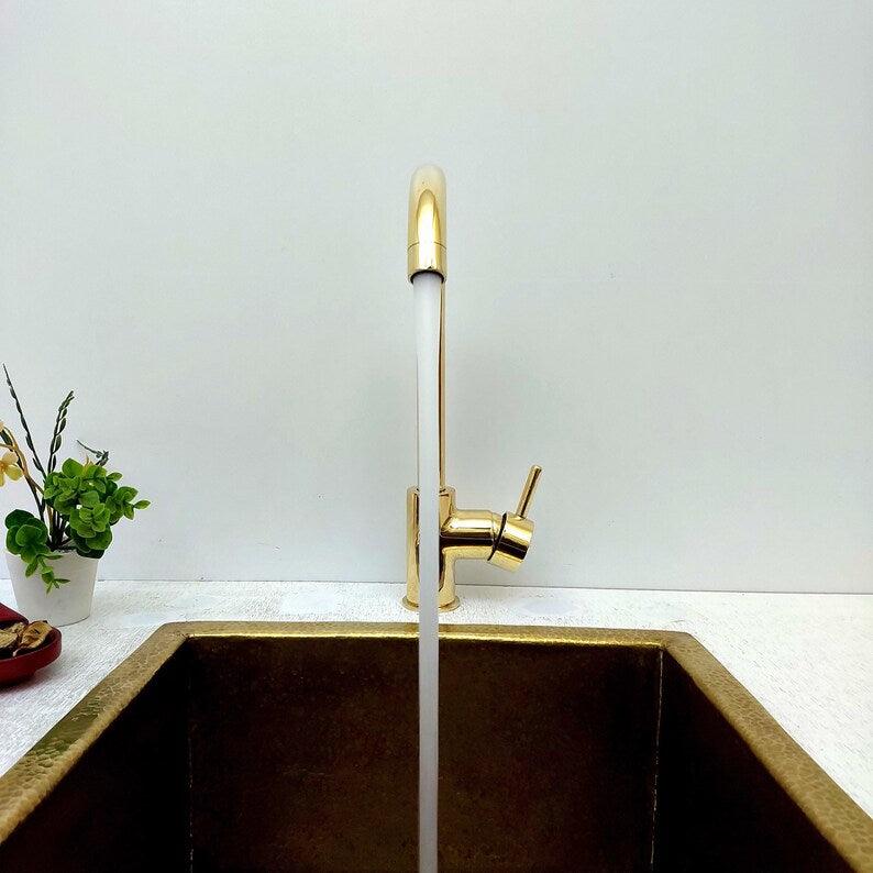 Unlacquered Brass Single Hole Basin Faucet - Ref: FA067