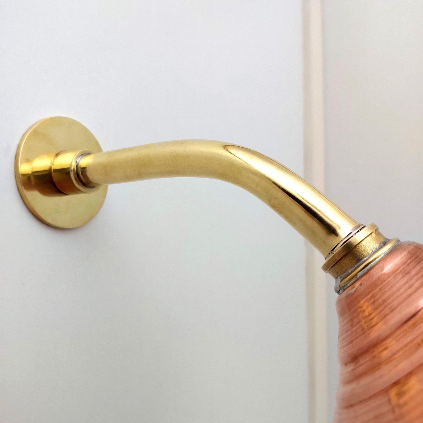 Copper Round Rain Shower Head with Brass Curved Arm for Outdoor and Indoor Shower System - Ref: ATLASS42