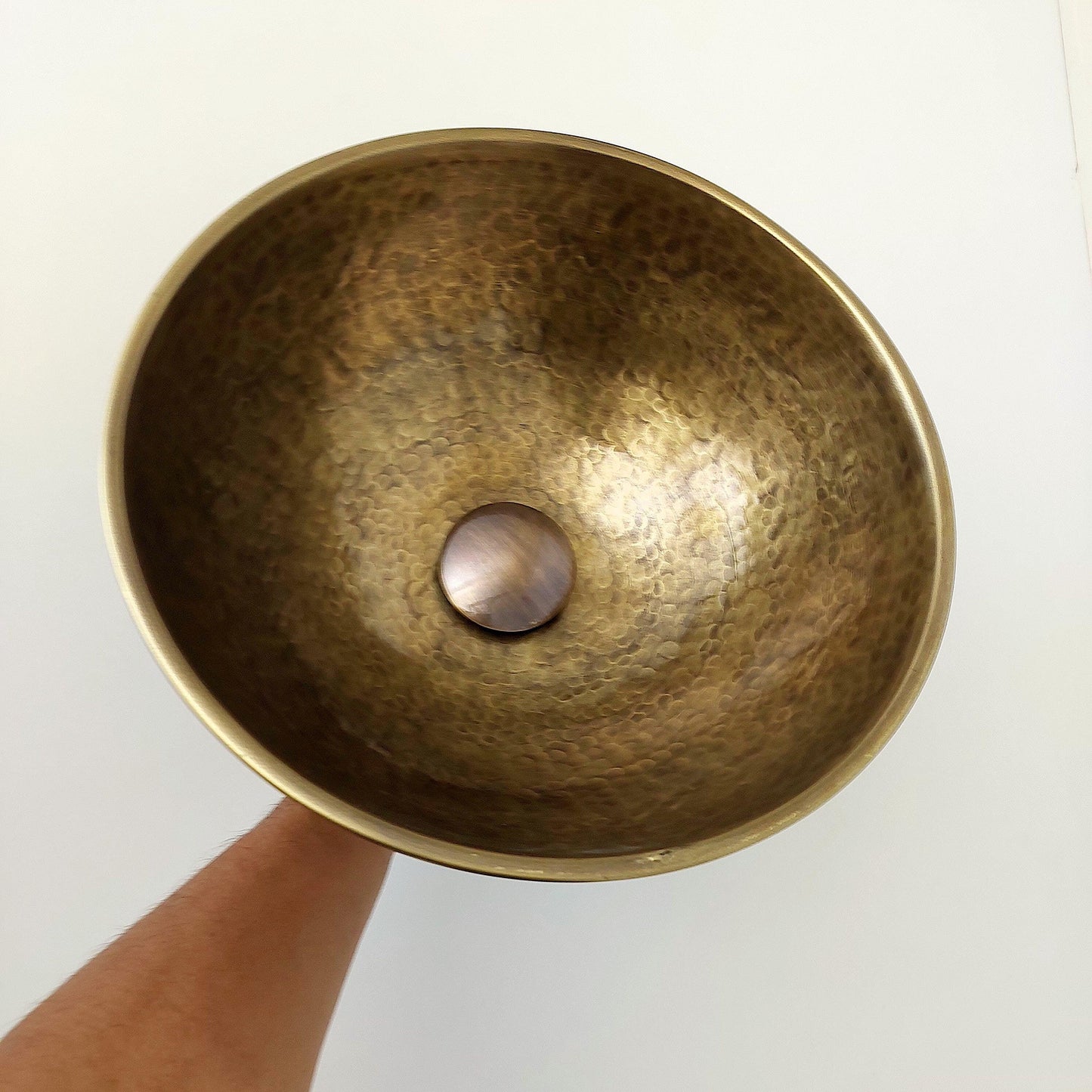 13" Antique Brass Bathroom Sink, Resin Vanity Vessel Sink, Black and White Bowl Sink - Ref: SN026