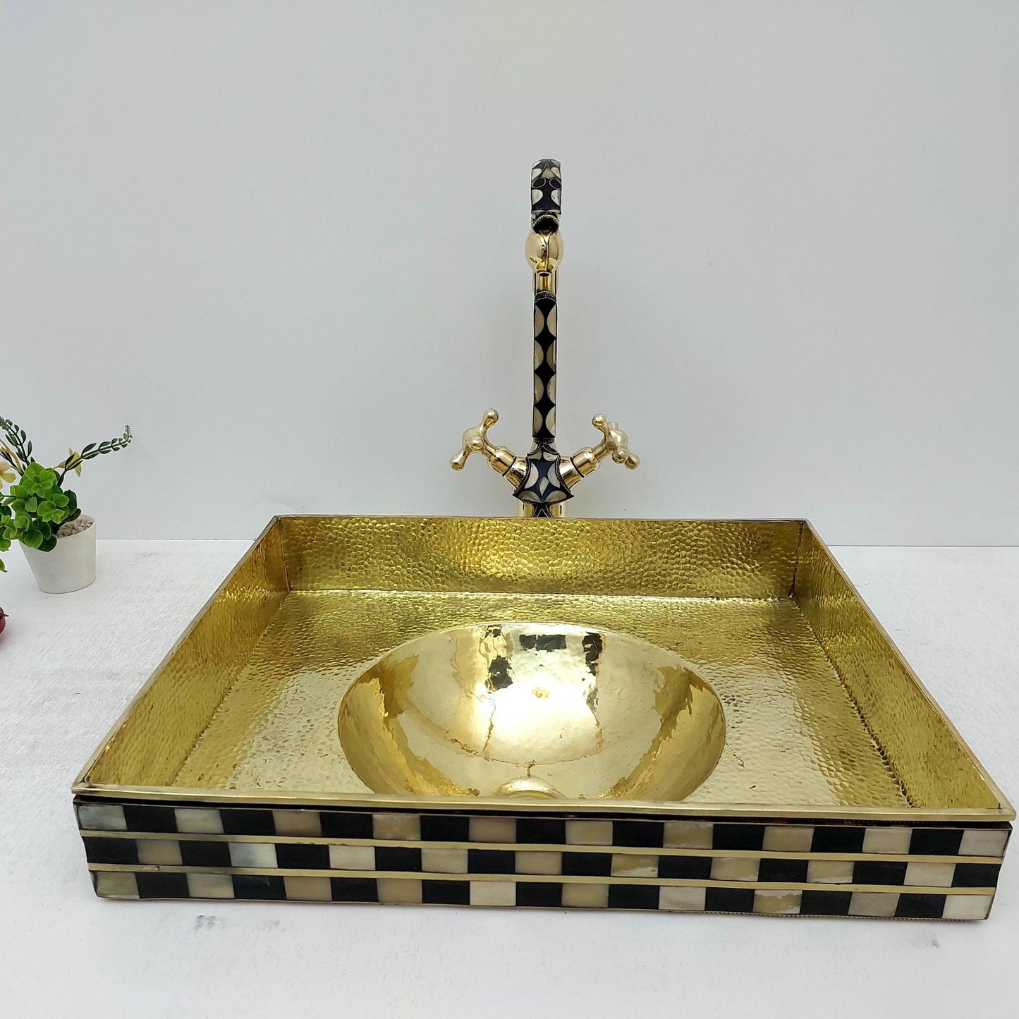 Unlacquered Brass and Resin Bathroom Sink, Antique Brass Resin Vanity Vessel Sink - Ref: SN014-SO