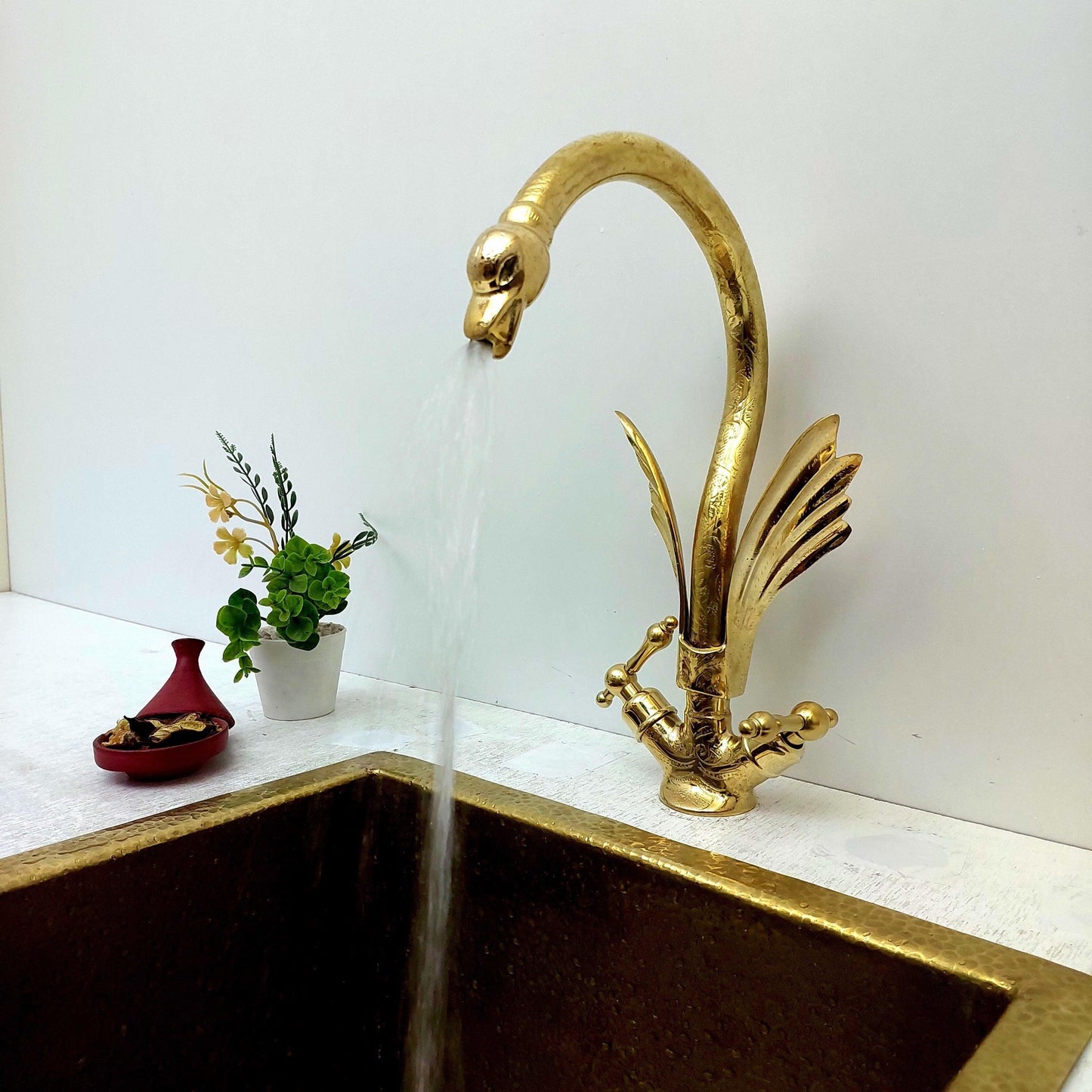 Unlacquered Brass Swan Engraved Faucet with two Lever Handles - Ref: FA010-EL