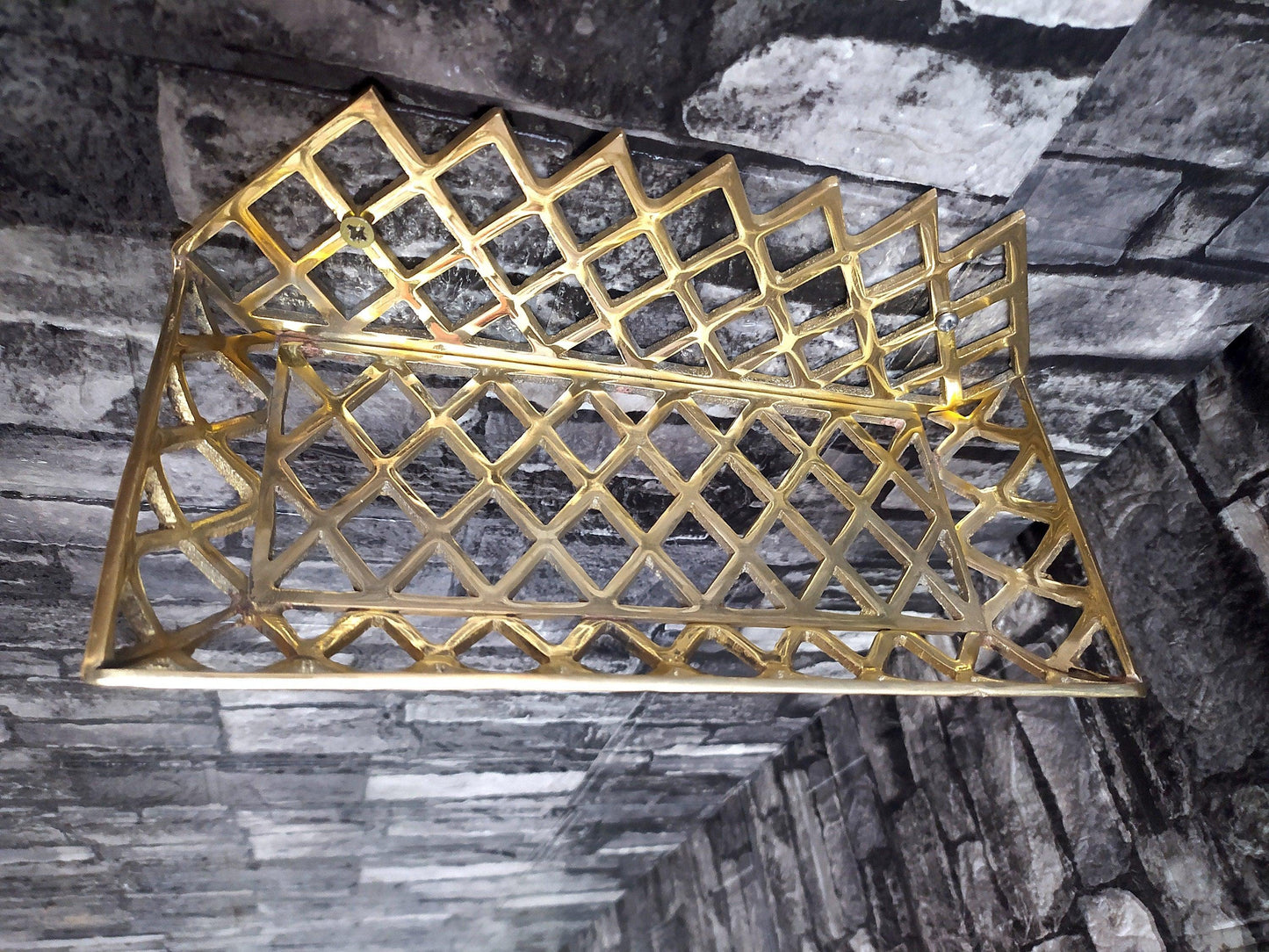 Étagères faites à la main, étagère murale en laiton non laqué pour douche ou salle de bain