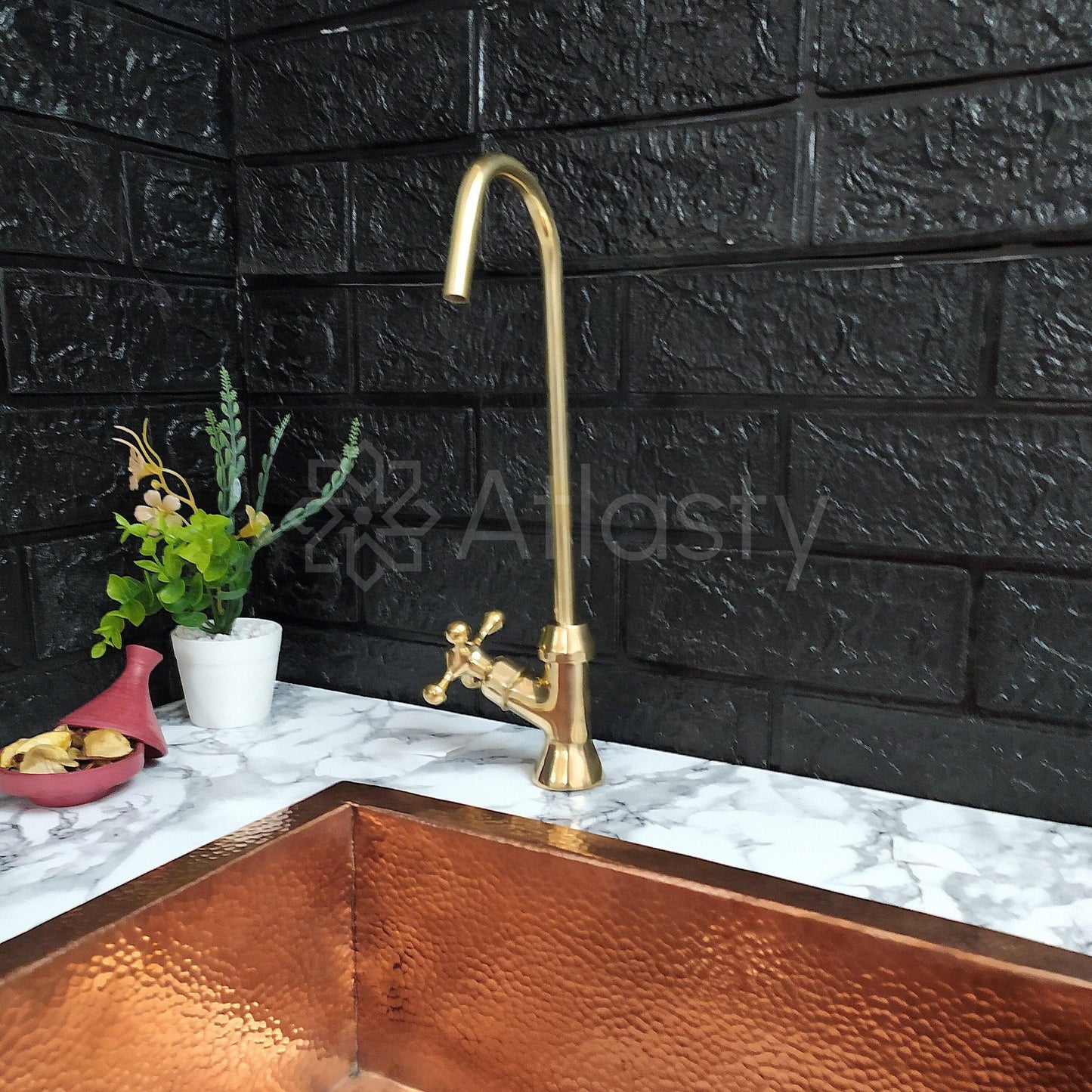 Single Handle Faucet, Unlacquered Solid Brass