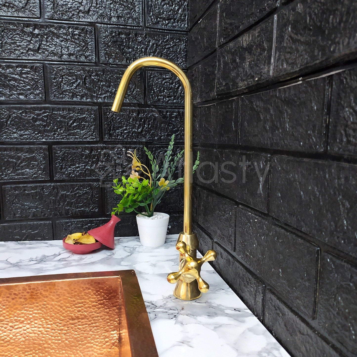 Single Handle Faucet, Unlacquered Solid Brass