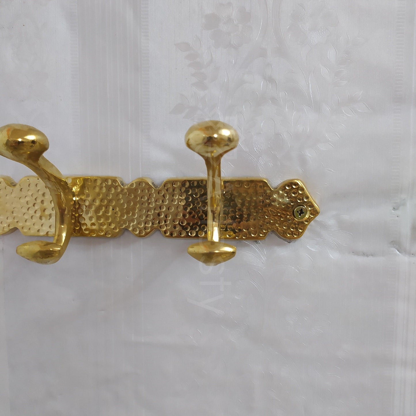 Hammered Solid Brass Clothes Hooks Holder, Handcrafted Wall Hanging Hook