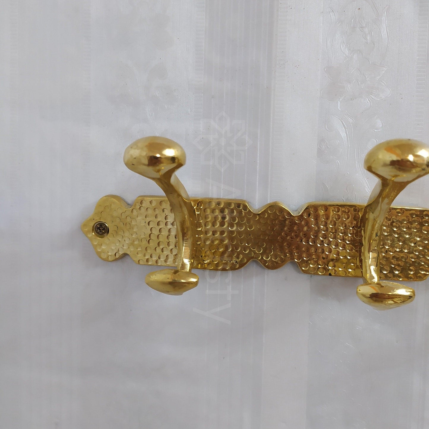 Hammered Solid Brass Clothes Hooks Holder, Handcrafted Wall Hanging Hook