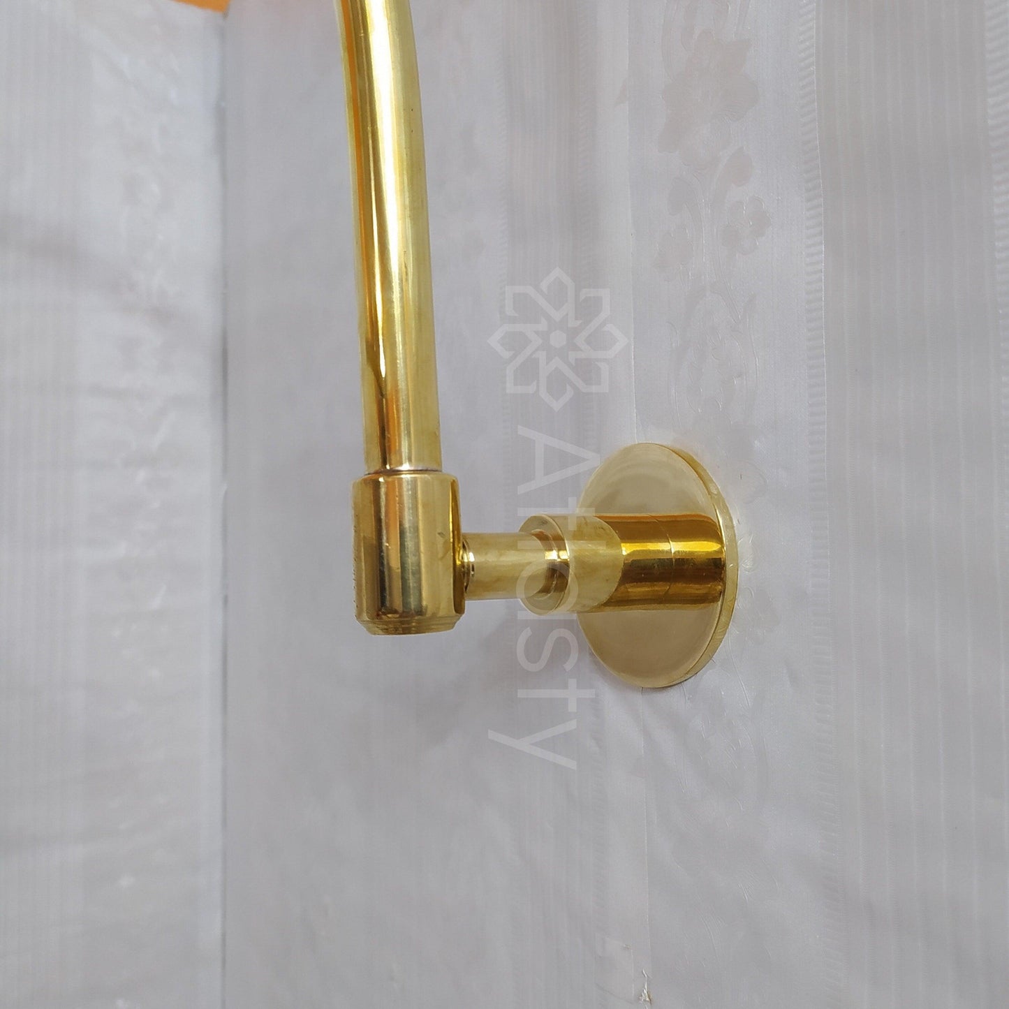 Brass Round Shower Head with Brass Arcuate Arm, Outdoor and Indoor showerhead