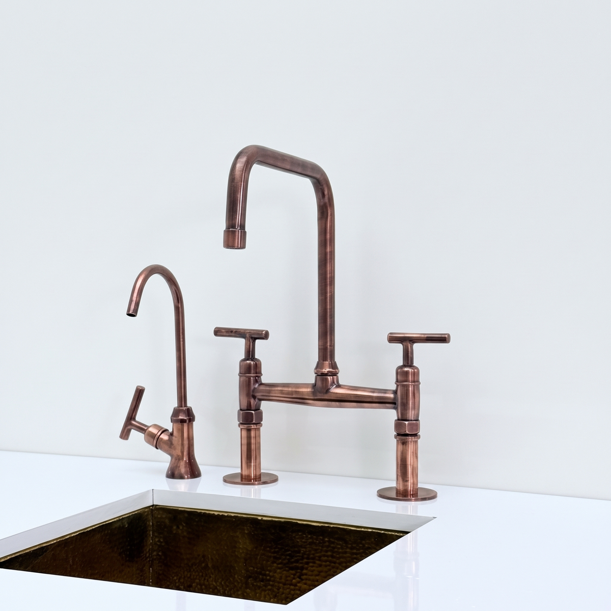 Antique Copper Classic Bridge Kitchen Faucet with Lever Handles