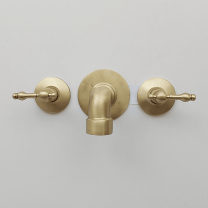 Grifo para lavabo de baño de latón cepillado con manijas tipo palanca - Ref: WFCBB001