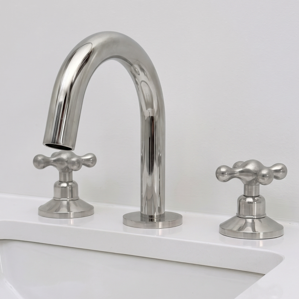 Polished Nickel Gooseneck Widespread Bathroom Faucet with Cross Handles