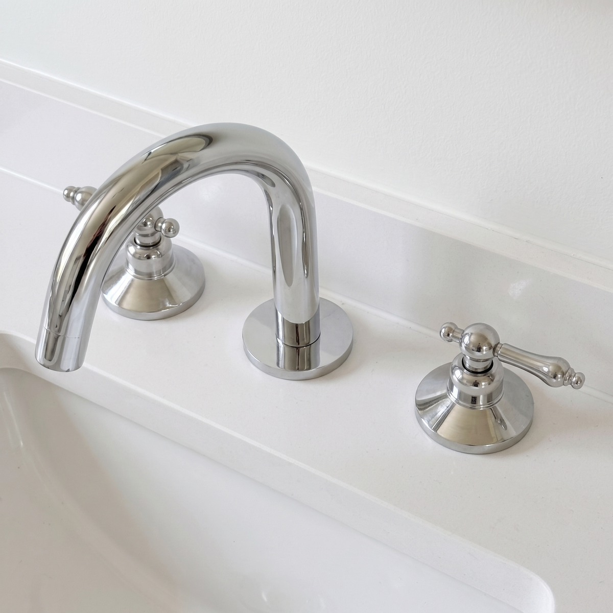 Polished Nickel Gooseneck Widespread Bathroom Faucet with Lever Handles
