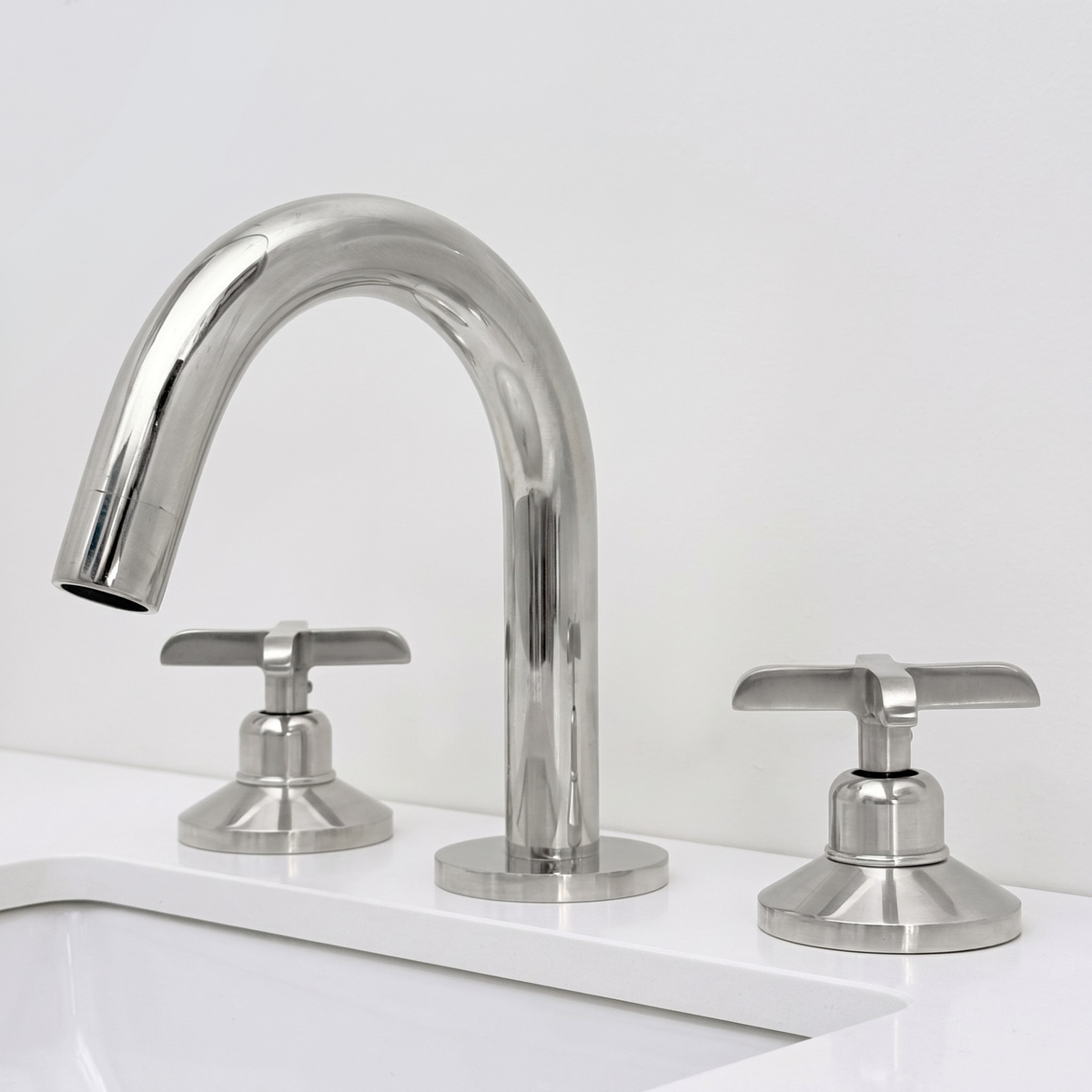 Polished Nickel Gooseneck Widespread Bathroom Faucet with Cross Handles