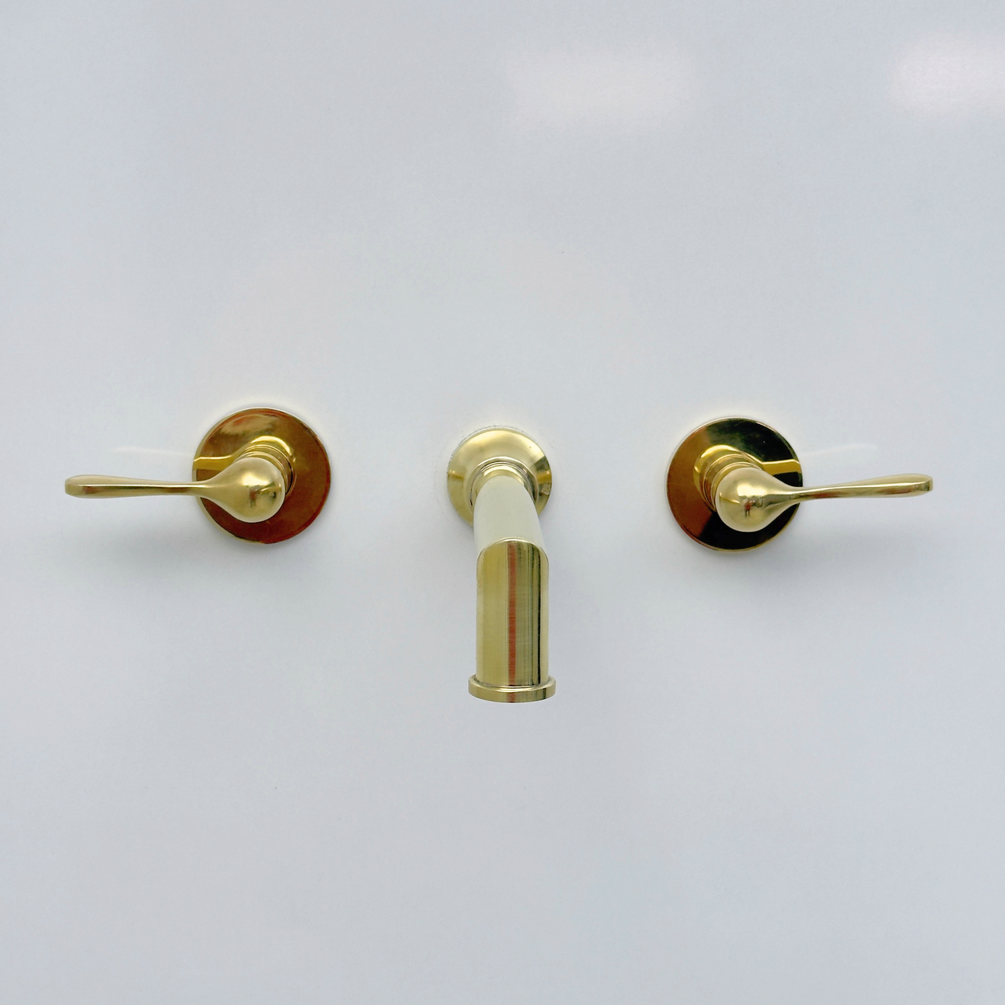 Unlacquered Brass Wall-Mount Tub Filler