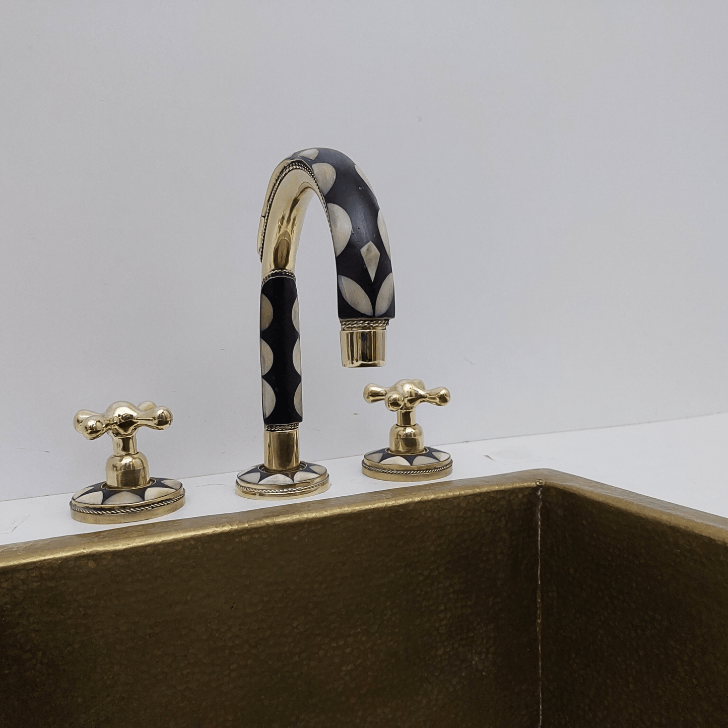 Robinet de salle de bain en laiton non laqué et résine, robinet antique avec poignées en croix - Réf : FA027-RC
