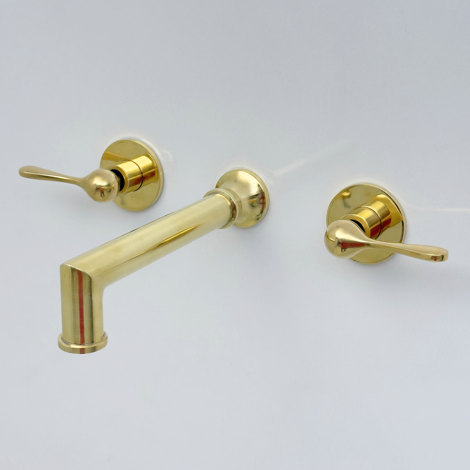 Unlacquered Brass Wall-Mount Tub Filler